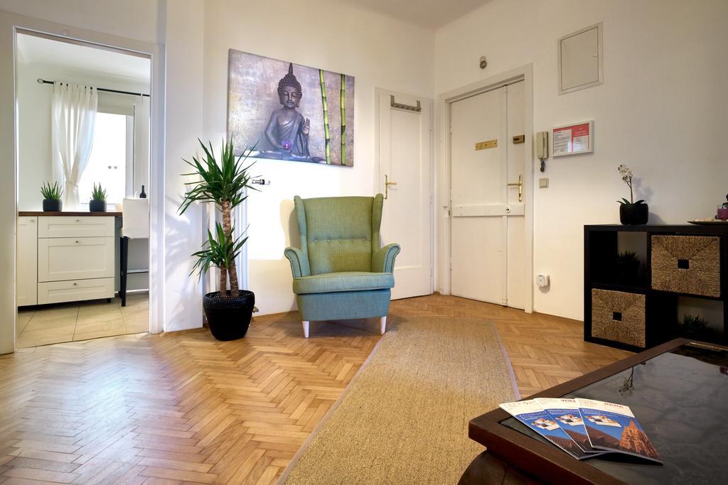 Operastreet City Center Apartment "Bangkok" In เวียนนา ภายนอก รูปภาพ